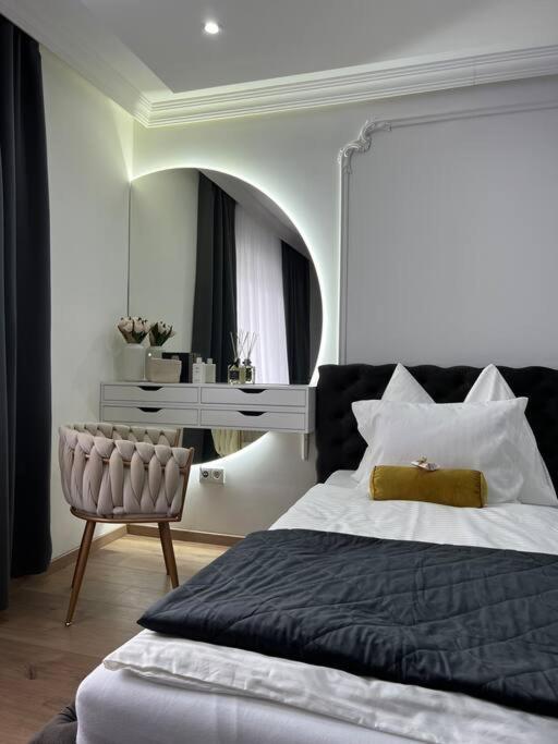 Traum Wohnung Mit Kingsize-Bett Graz Exterior photo