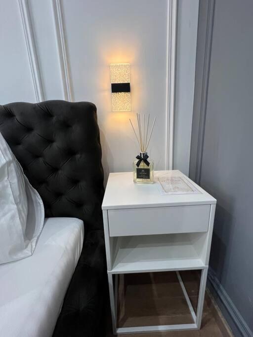 Traum Wohnung Mit Kingsize-Bett Graz Exterior photo